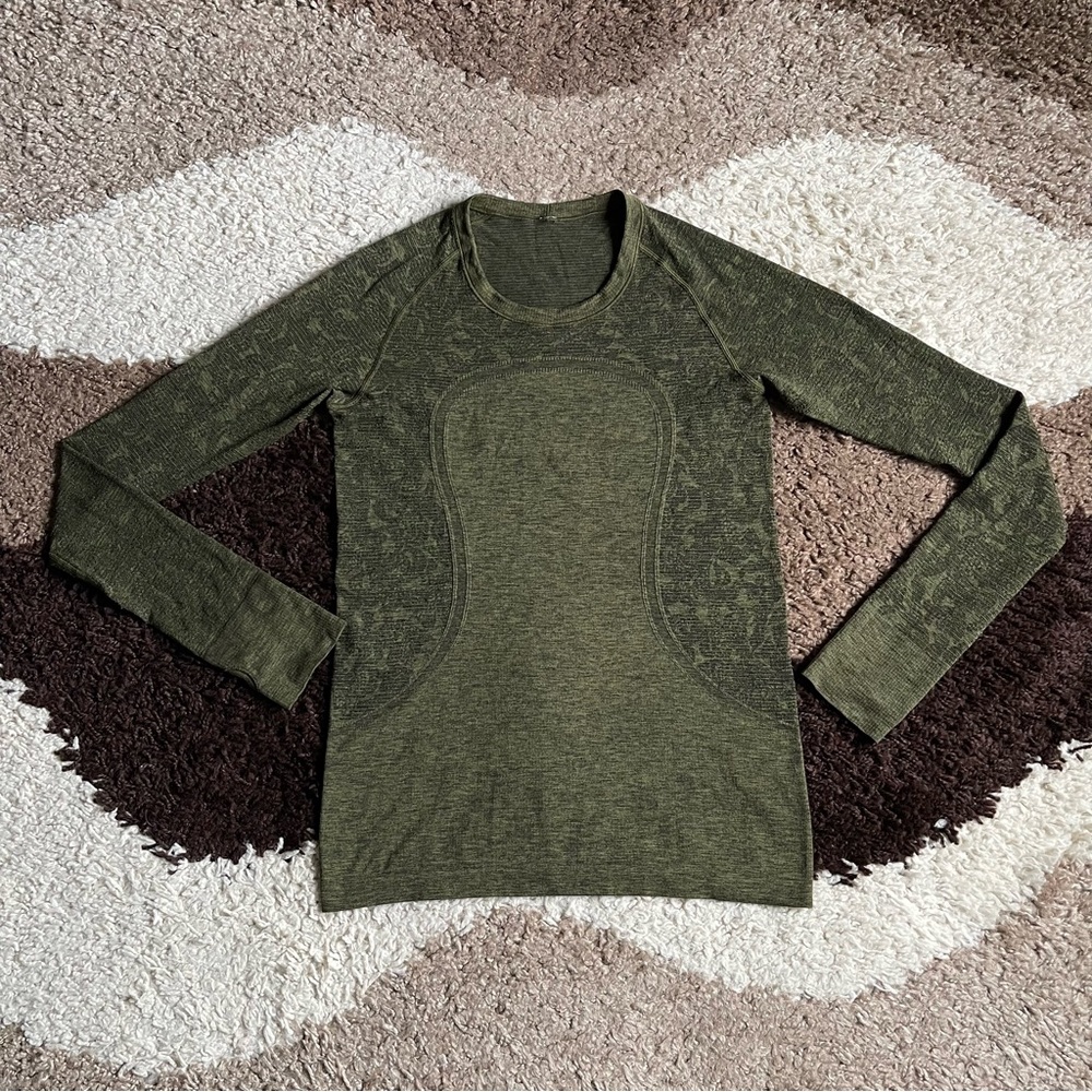RARE Lululemon Swiftly Tech Long Sleeve Crew Sz 8 In Black / Brave Olive - Picture 5 of 9